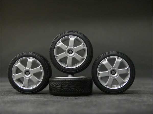 1:18 Audi RS4 B5 Felgensatz